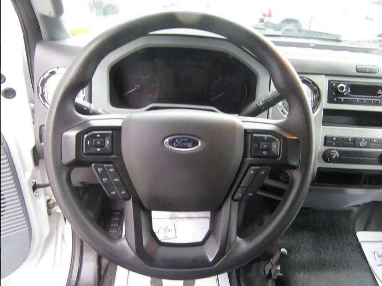 2023 Ford F-650 16FT UNICELL BOX POWER LIFTGATE Photo