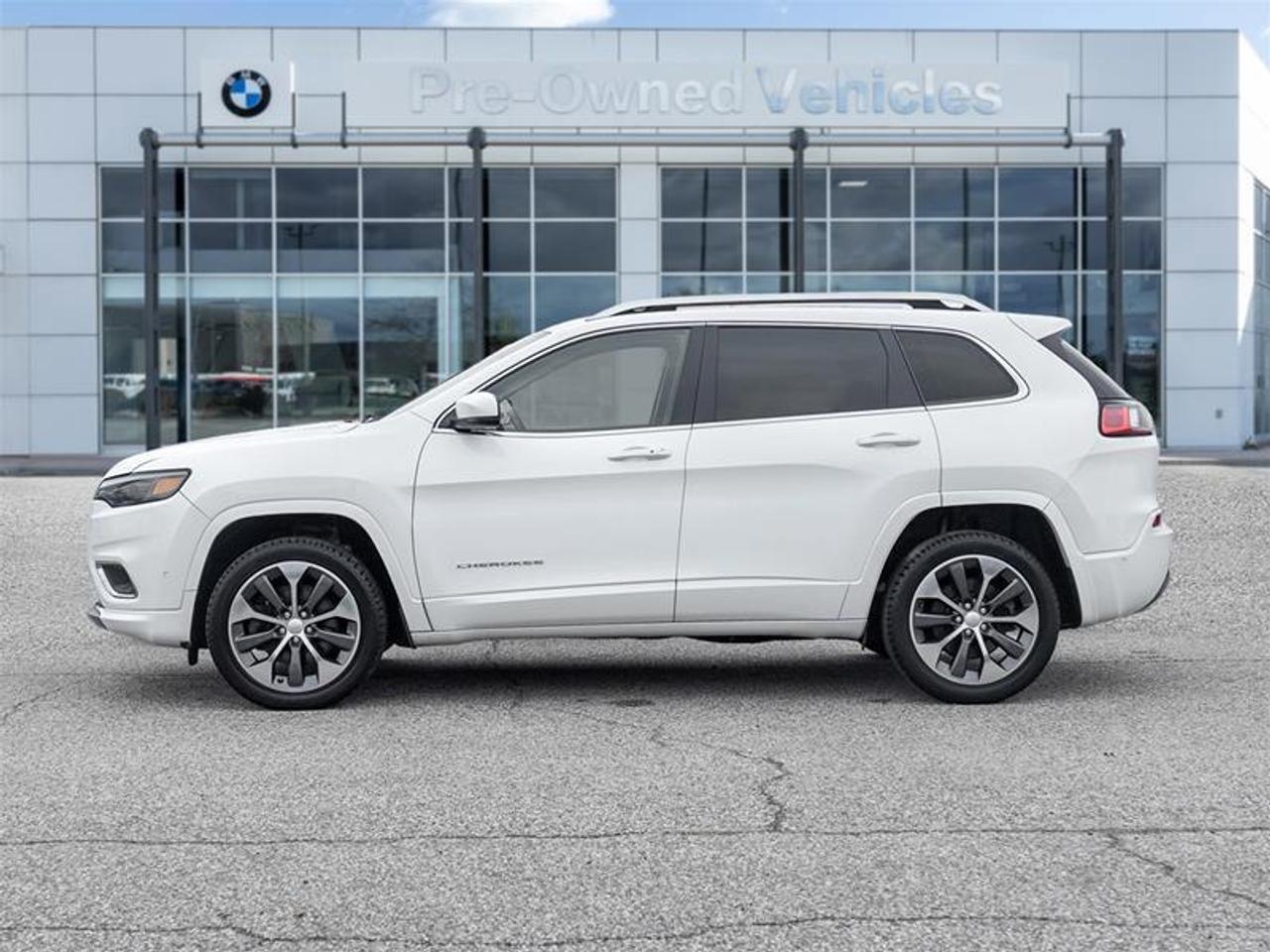 2020 Jeep Cherokee Overland 4dr 4x4 Photo4