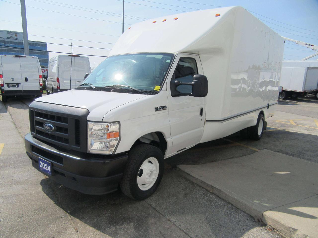 2024 Ford E-450 16FT AEROCELL HIGH BOX CUBE VAN WITH SHELVING Photo