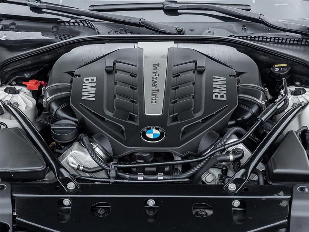 2015 BMW 650 i xDrive 2dr All-wheel Drive Coupe Photo