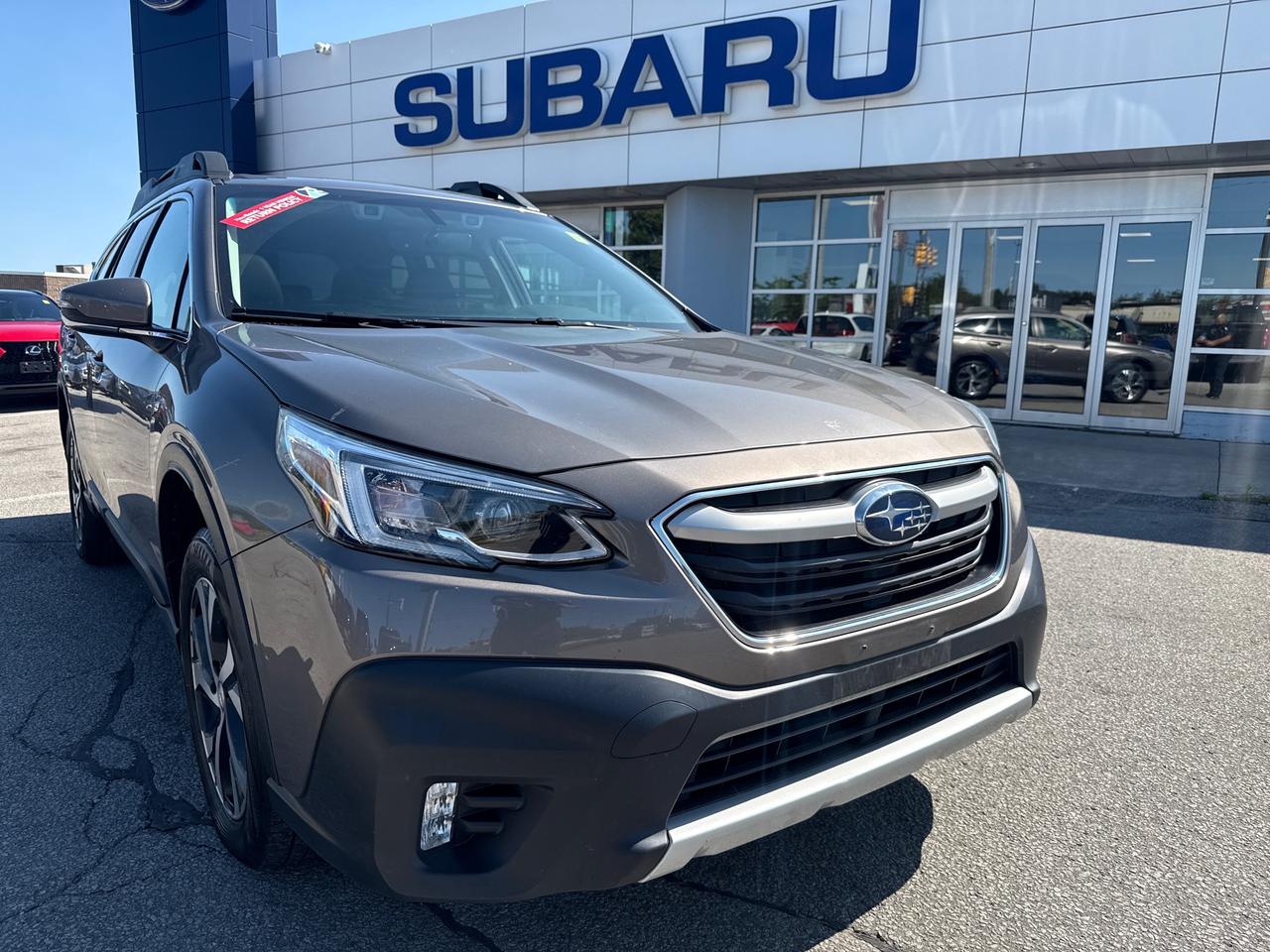 2022 Subaru Outback Limited 4dr All-Wheel Drive Photo5