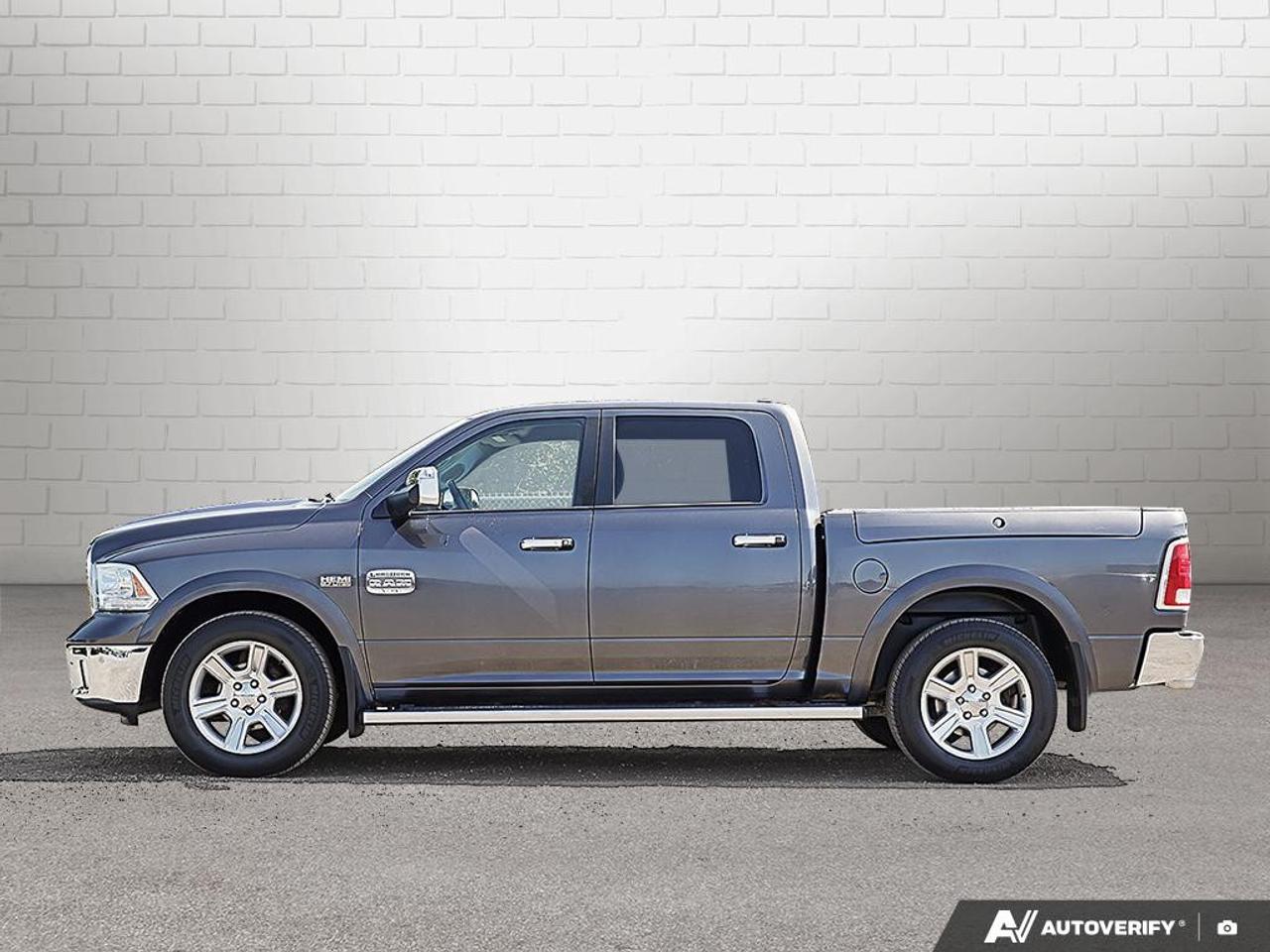 2016 RAM 1500 4WD Crew Cab 5.7 Ft Box Longhorn Photo5