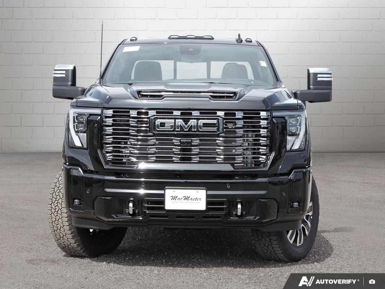 2026 GMC Sierra 3500HD 4WD Crew Cab Long Box Denali Ultimate Photo