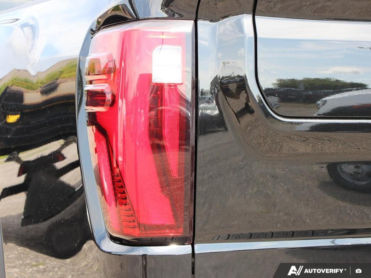 2026 GMC Sierra 3500HD 4WD Crew Cab Long Box Denali Ultimate Photo