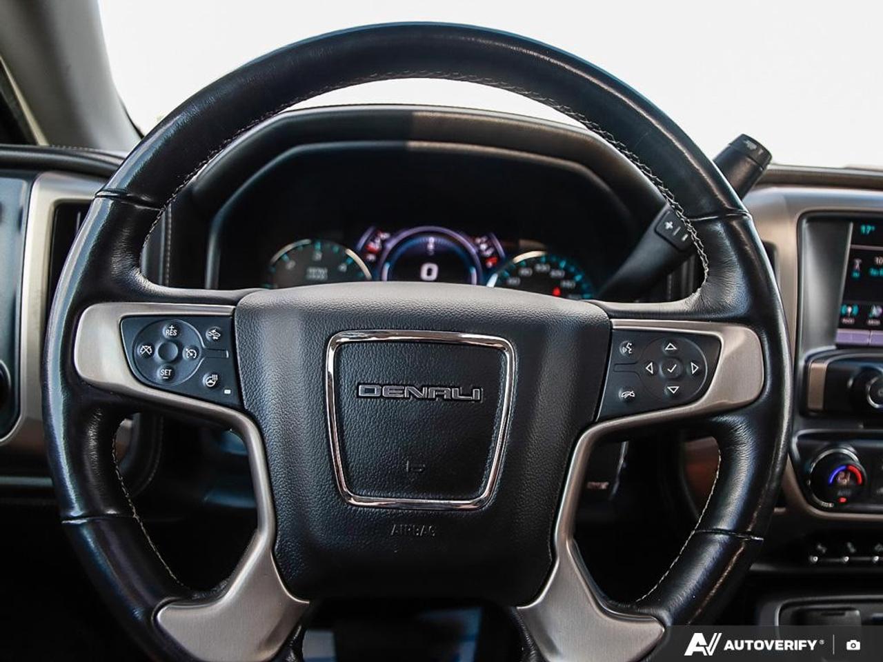 2018 GMC Sierra 1500 4WD Crew Cab Short Box Denali Photo