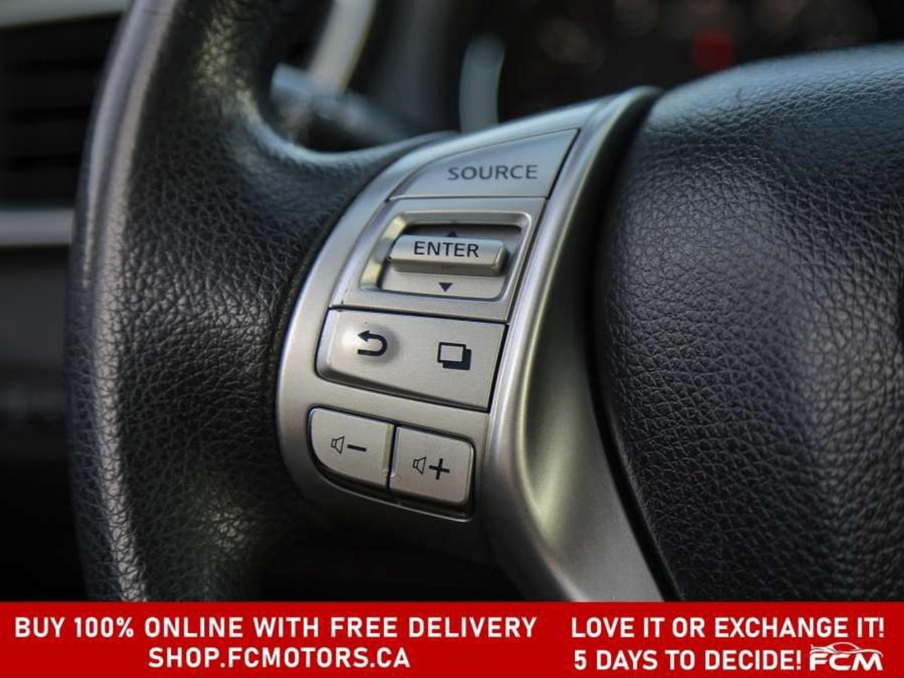 2014 Nissan Rogue SV AWD   FULLY CERTIFIED WITH WARRANTY Photo