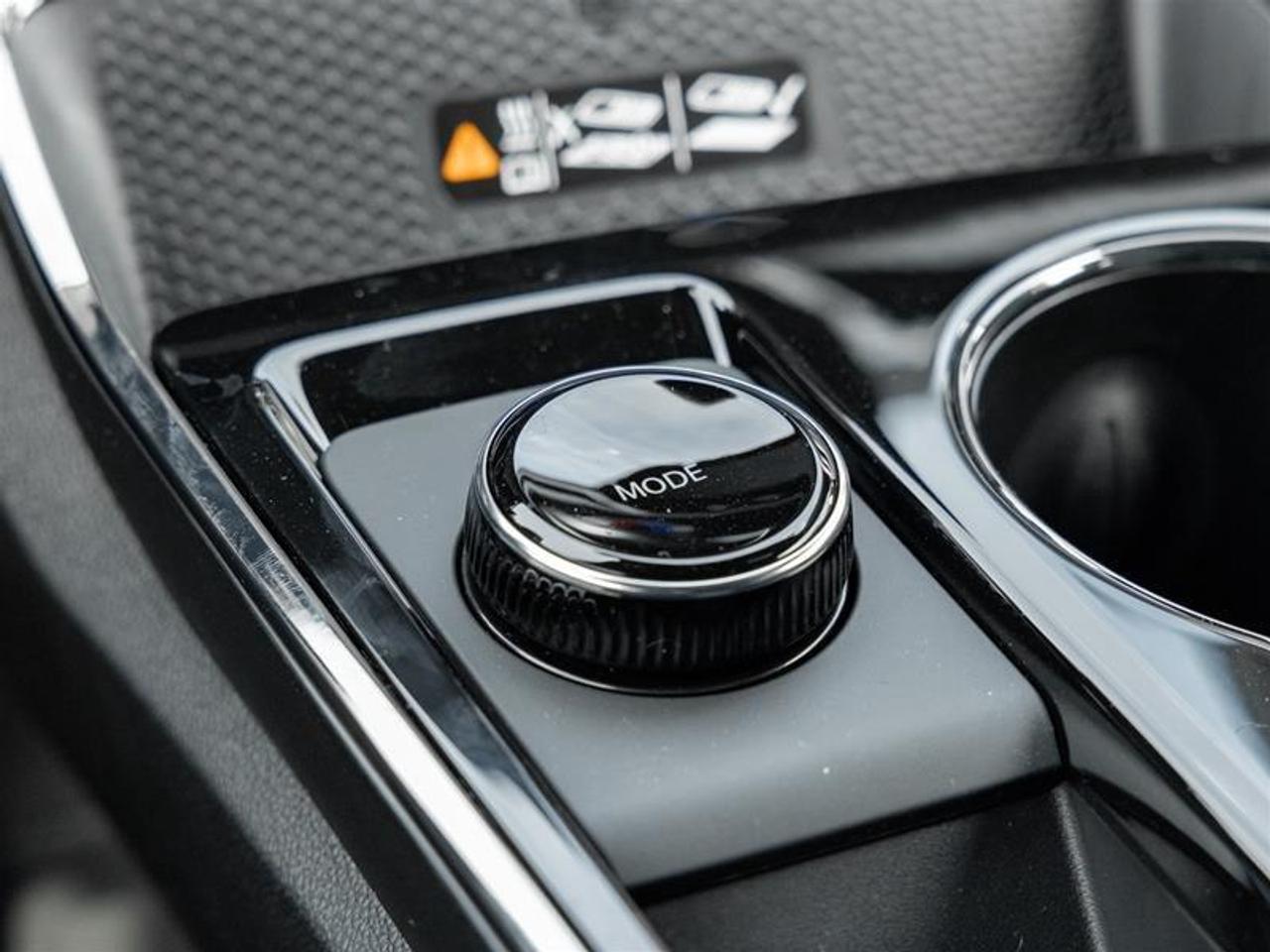 2027 Chevrolet Equinox RS 4dr All-Wheel Drive Photo