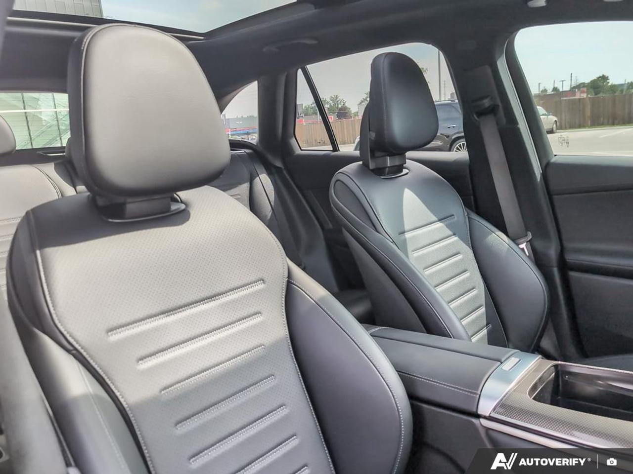 2024 Mercedes-Benz GLC 300 Base GLC 300 4dr All-Wheel Drive 4MATIC Photo
