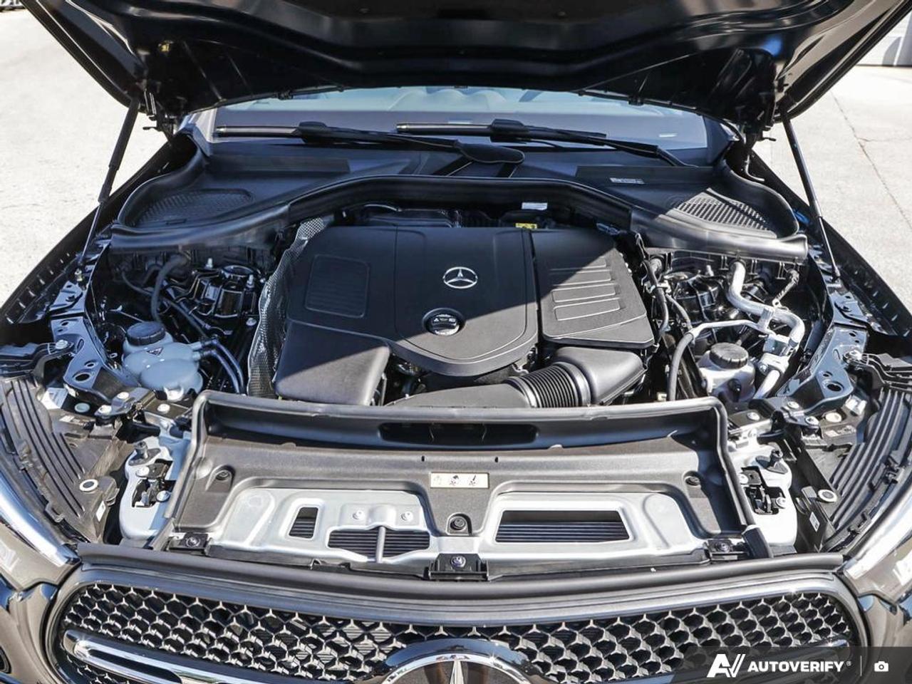 2027 Mercedes-Benz GLC 300 Base GLC 300 Coupe 4dr All-Wheel Drive 4MATIC Photo