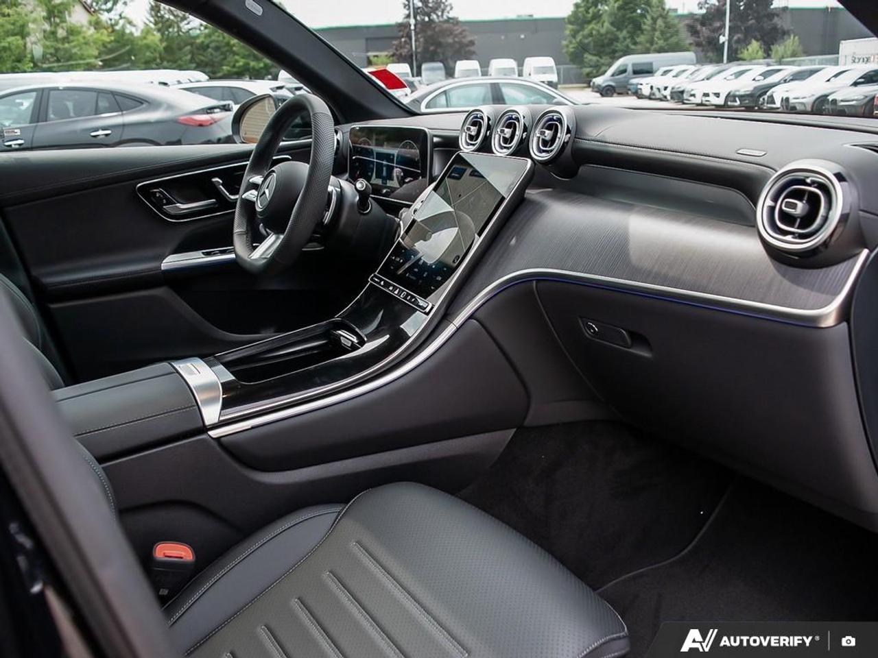2027 Mercedes-Benz GLC 300 Base GLC 300 4dr All-Wheel Drive 4MATIC Photo