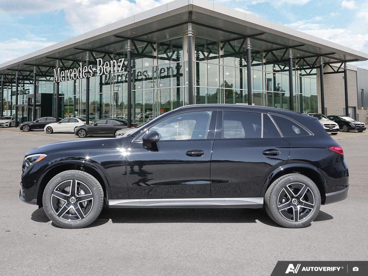 2027 Mercedes-Benz GLC 300 Base GLC 300 4dr All-Wheel Drive 4MATIC Photo2