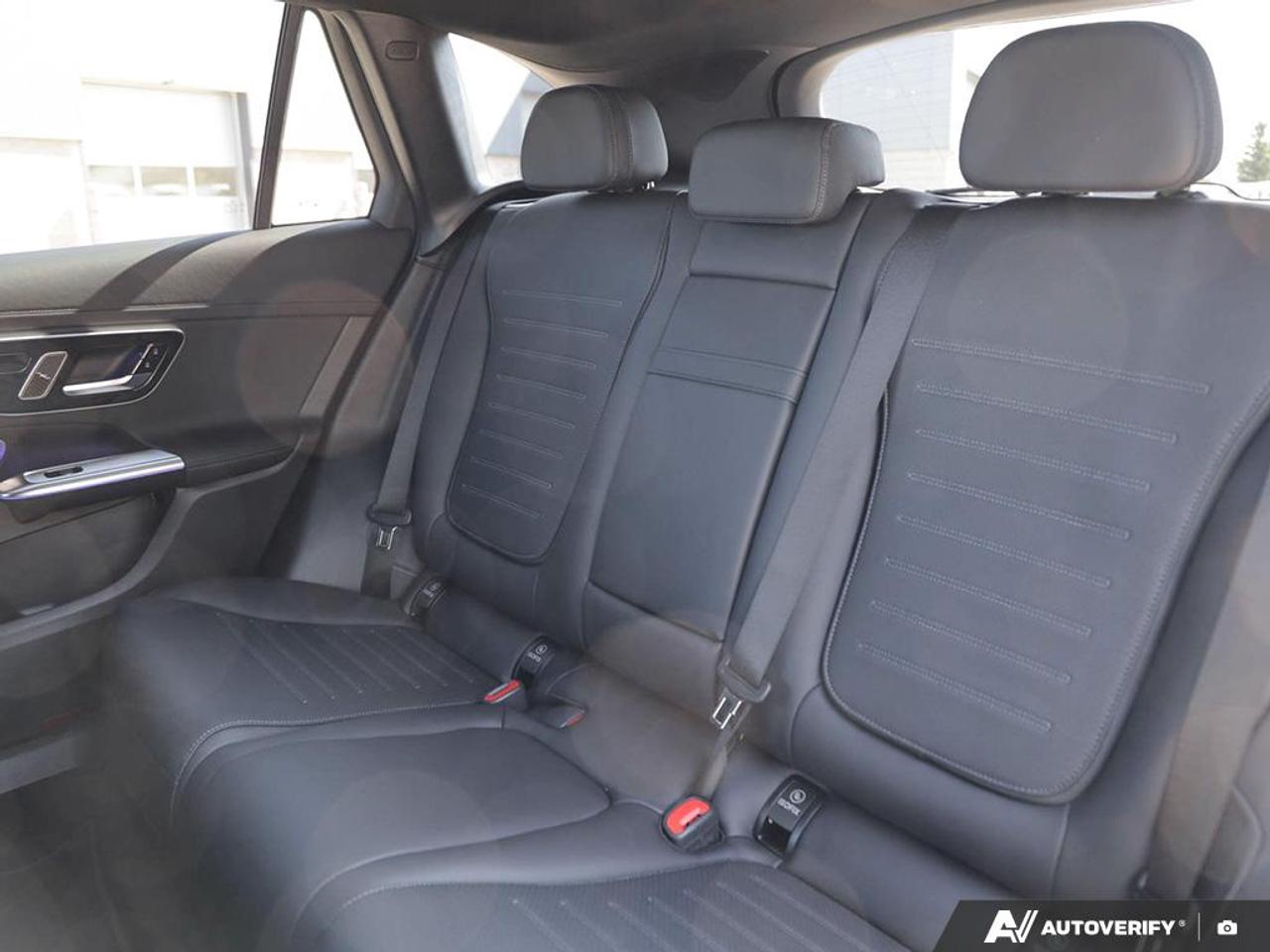 2027 Mercedes-Benz GLC 300 Base GLC 300 4dr All-Wheel Drive 4MATIC Photo