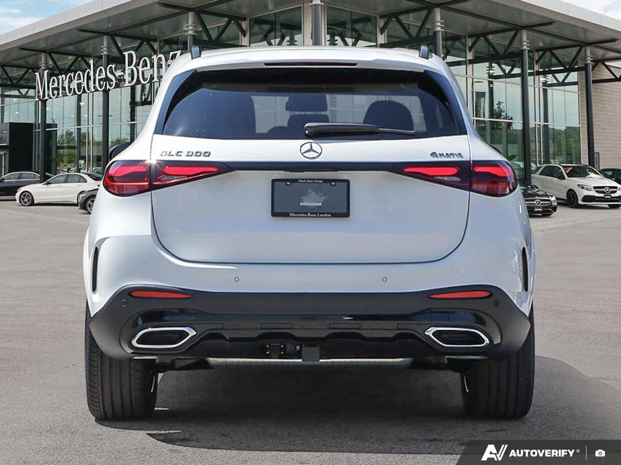2027 Mercedes-Benz GLC 300 Base GLC 300 4dr All-Wheel Drive 4MATIC Photo
