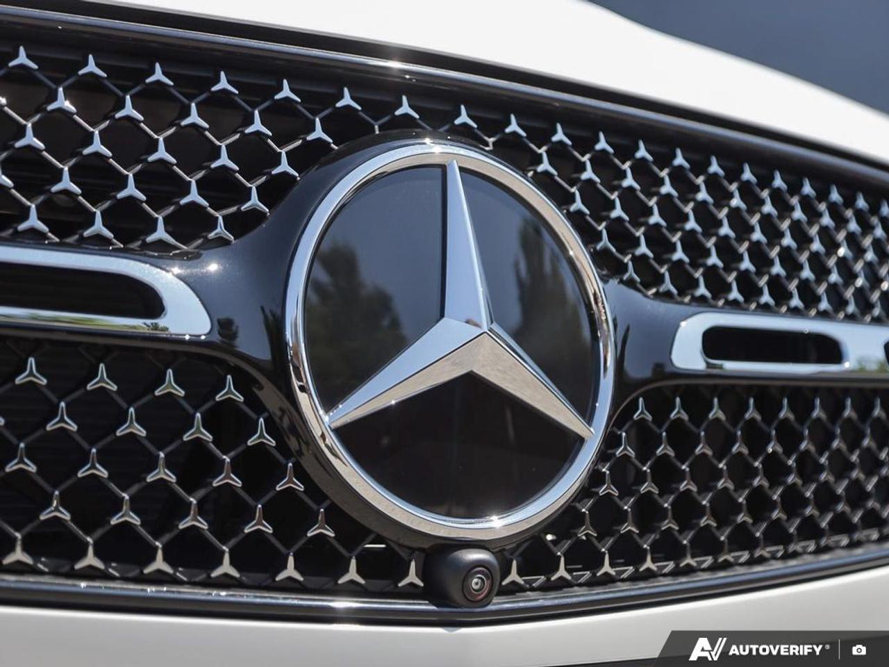 2027 Mercedes-Benz GLC 300 Base GLC 300 4dr All-Wheel Drive 4MATIC Photo