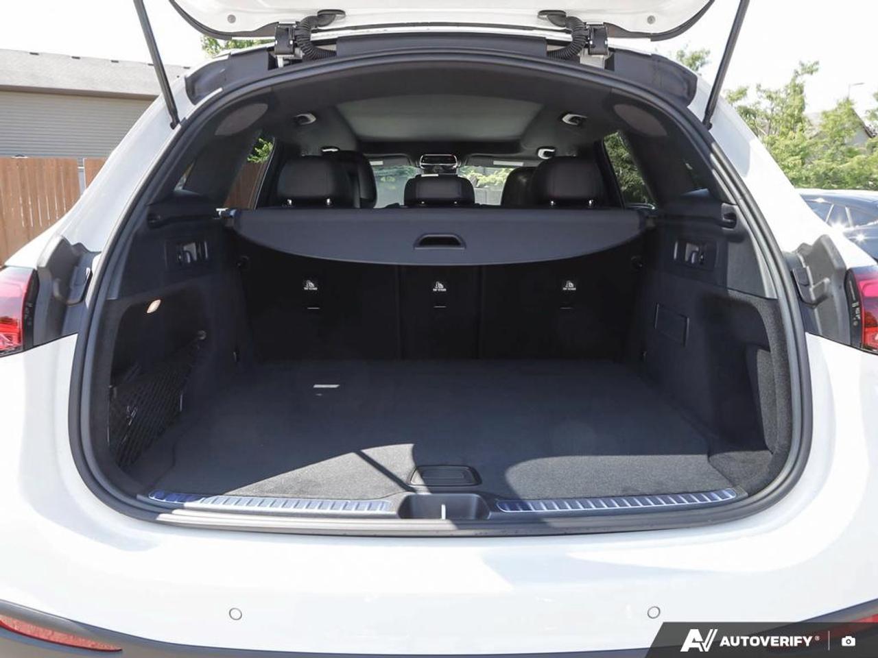2027 Mercedes-Benz GLC 300 Base GLC 300 4dr All-Wheel Drive 4MATIC Photo