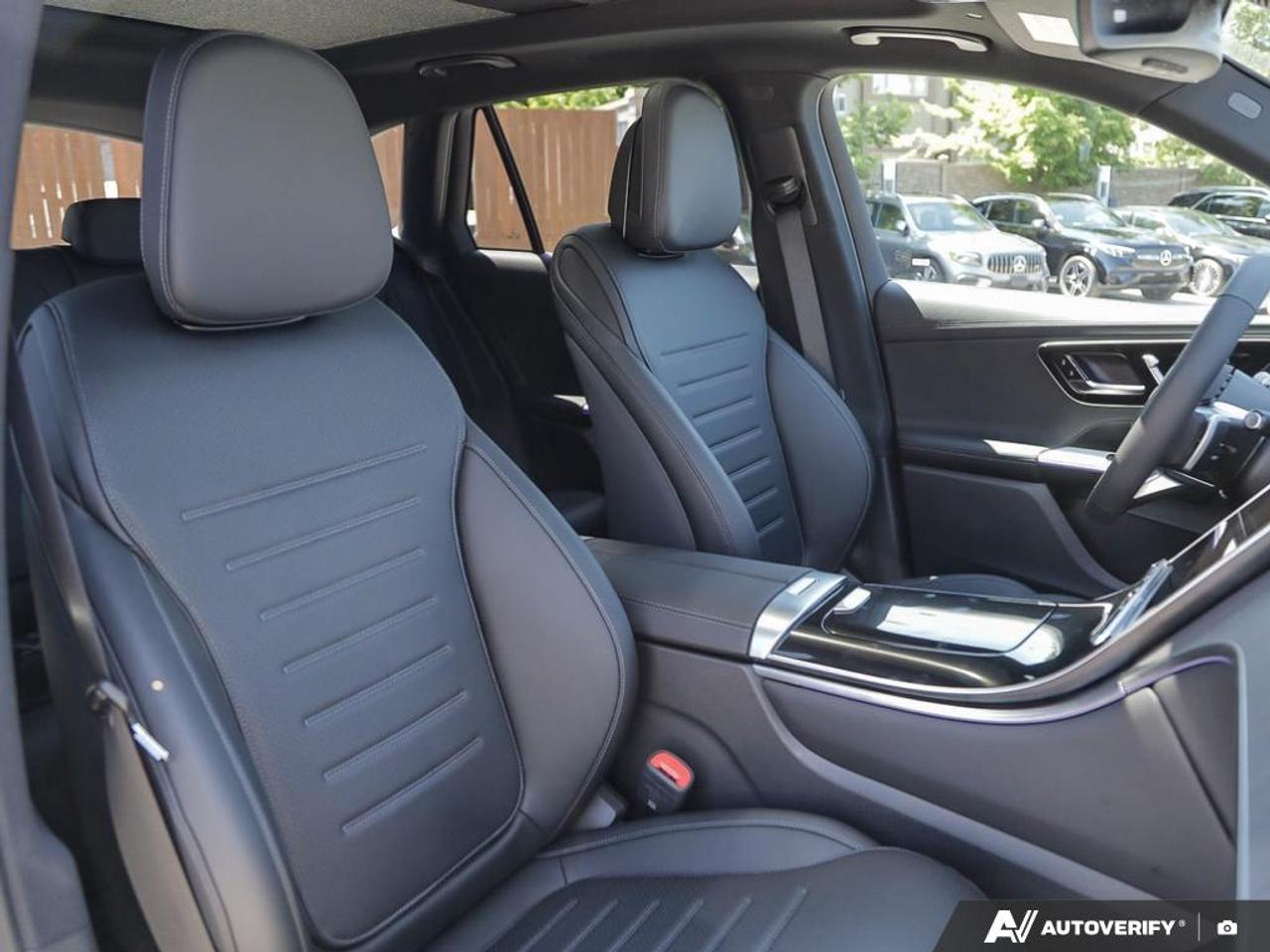 2027 Mercedes-Benz GLC 300 Base GLC 300 4dr All-Wheel Drive 4MATIC Photo