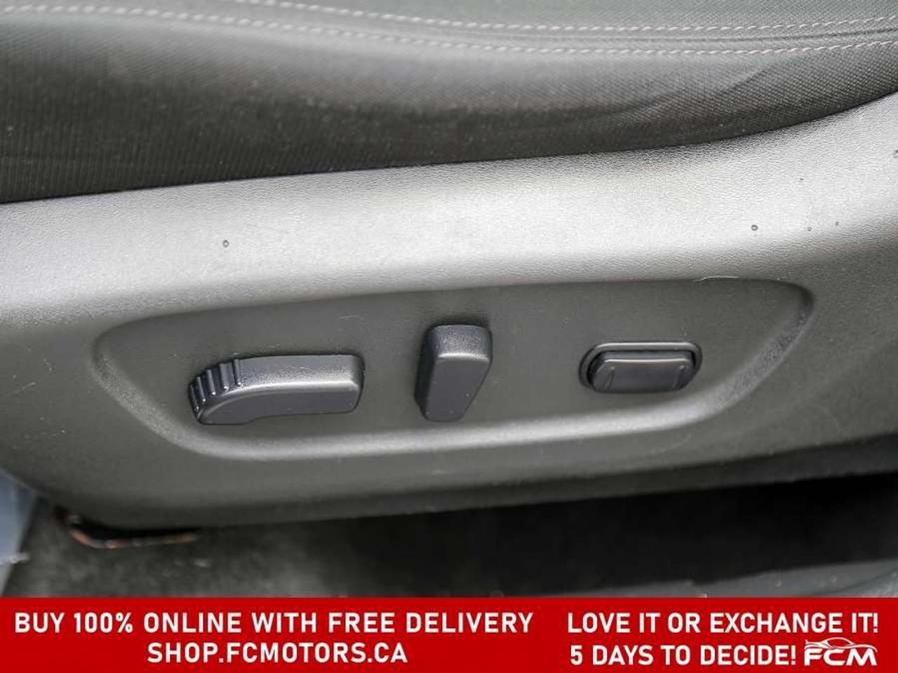 2019 Nissan Rogue SV AWD   FULLY CERTIFIED WITH WARRANTY Photo