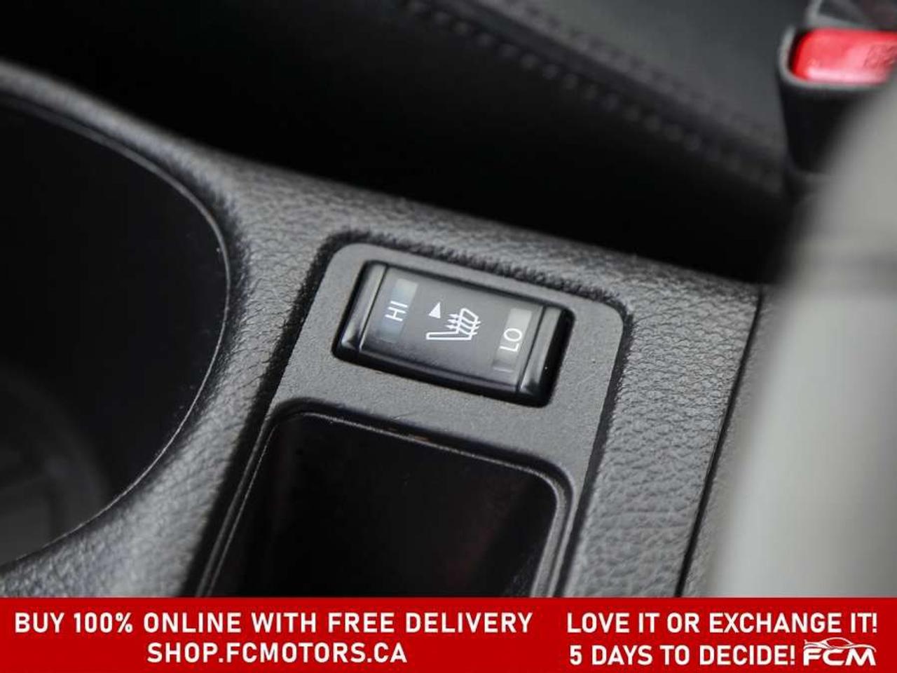 2019 Nissan Rogue SV AWD   FULLY CERTIFIED WITH WARRANTY Photo