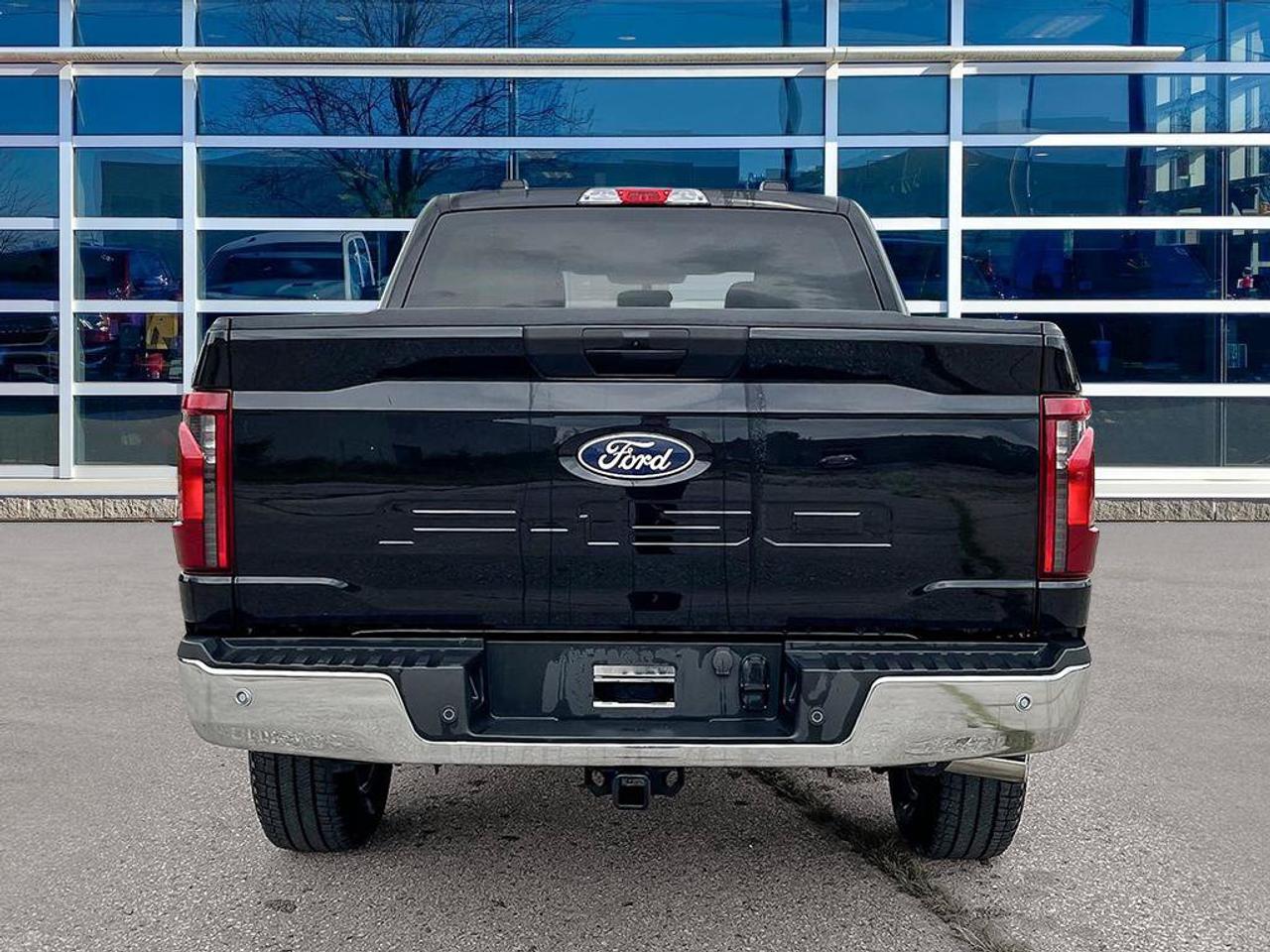 2025 Ford F-150 XLT | 3.5L EcoBoost | Clean CarFax | Blind-Spot | Apple CarPlay | Android Auto | Lane Keep | Photo