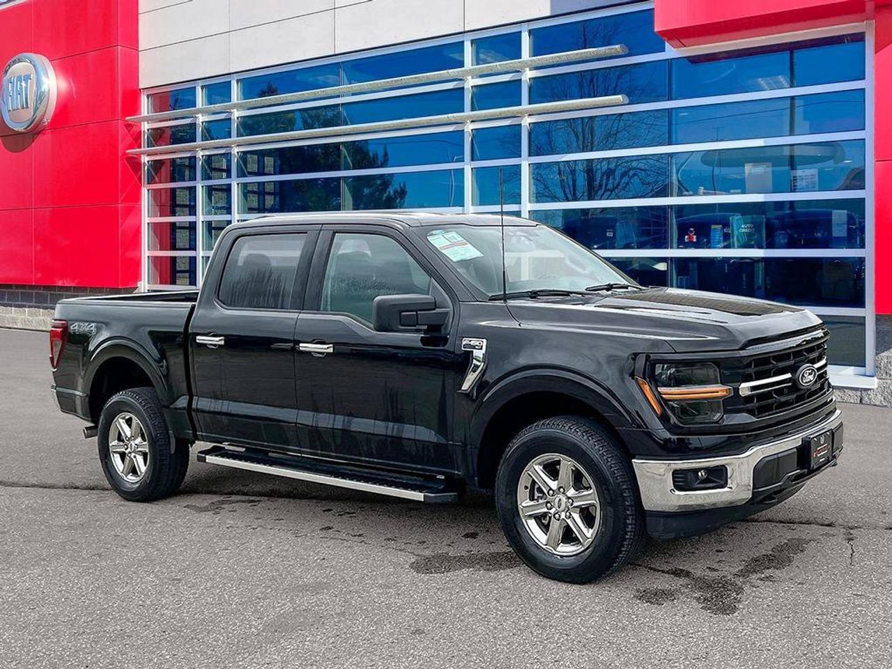 2025 Ford F-150 XLT | 3.5L EcoBoost | Clean CarFax | Blind-Spot | Apple CarPlay | Android Auto | Lane Keep | Photo