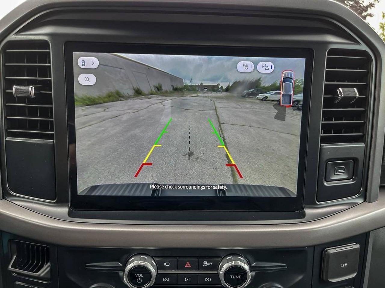 2025 Ford F-150 XLT | 3.5L EcoBoost | Clean CarFax | Blind-Spot | Apple CarPlay | Android Auto | Lane Keep | Photo
