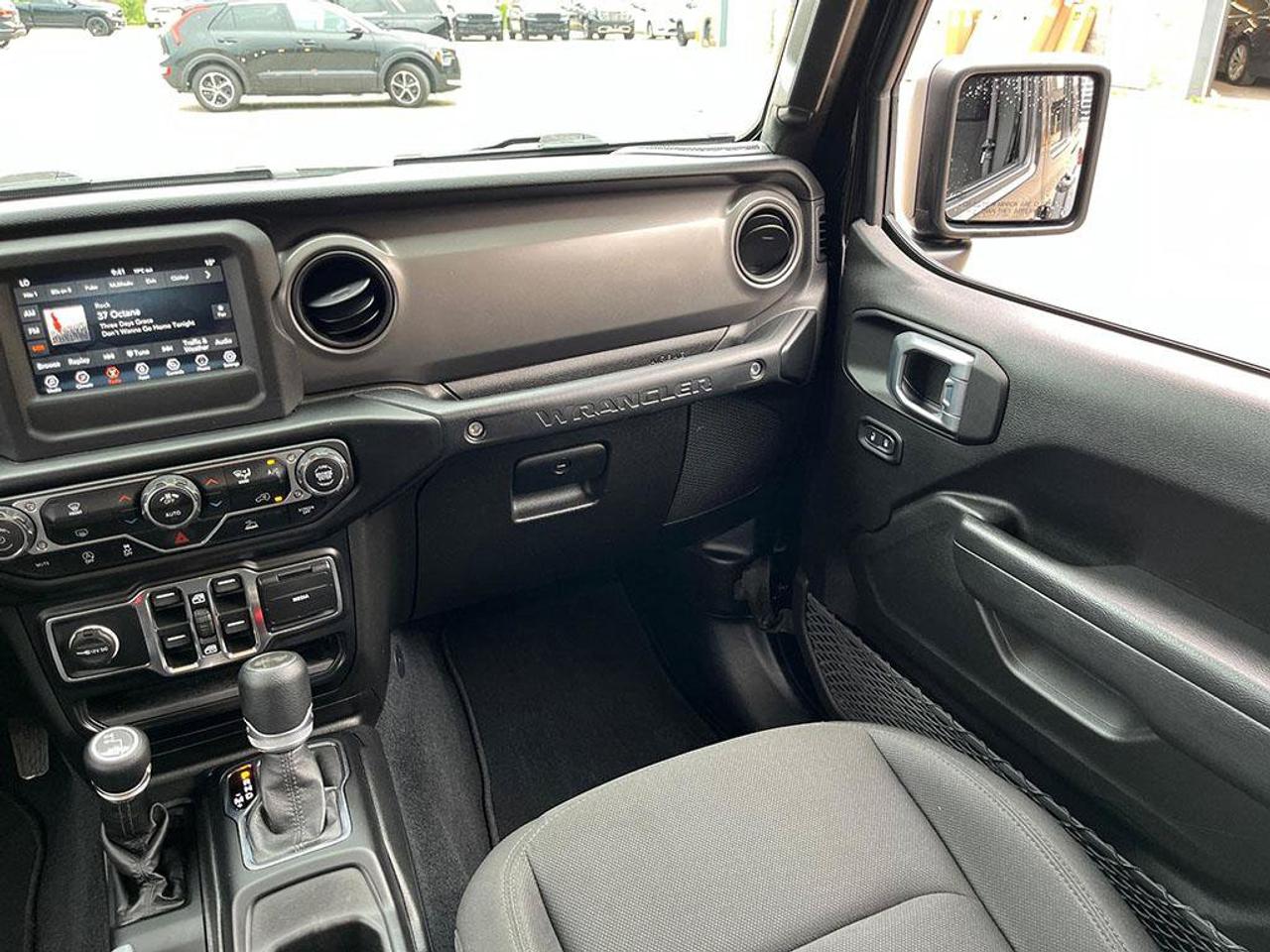 2022 Jeep Wrangler Unlimited Sport | One owner | Low Kilometers | CarPlay | Android Auto | Push Button Start | Photo