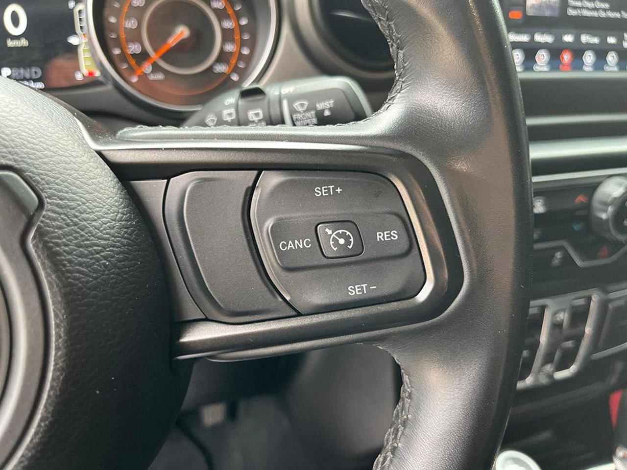 2022 Jeep Wrangler Unlimited Sport | One owner | Low Kilometers | CarPlay | Android Auto | Push Button Start | Photo