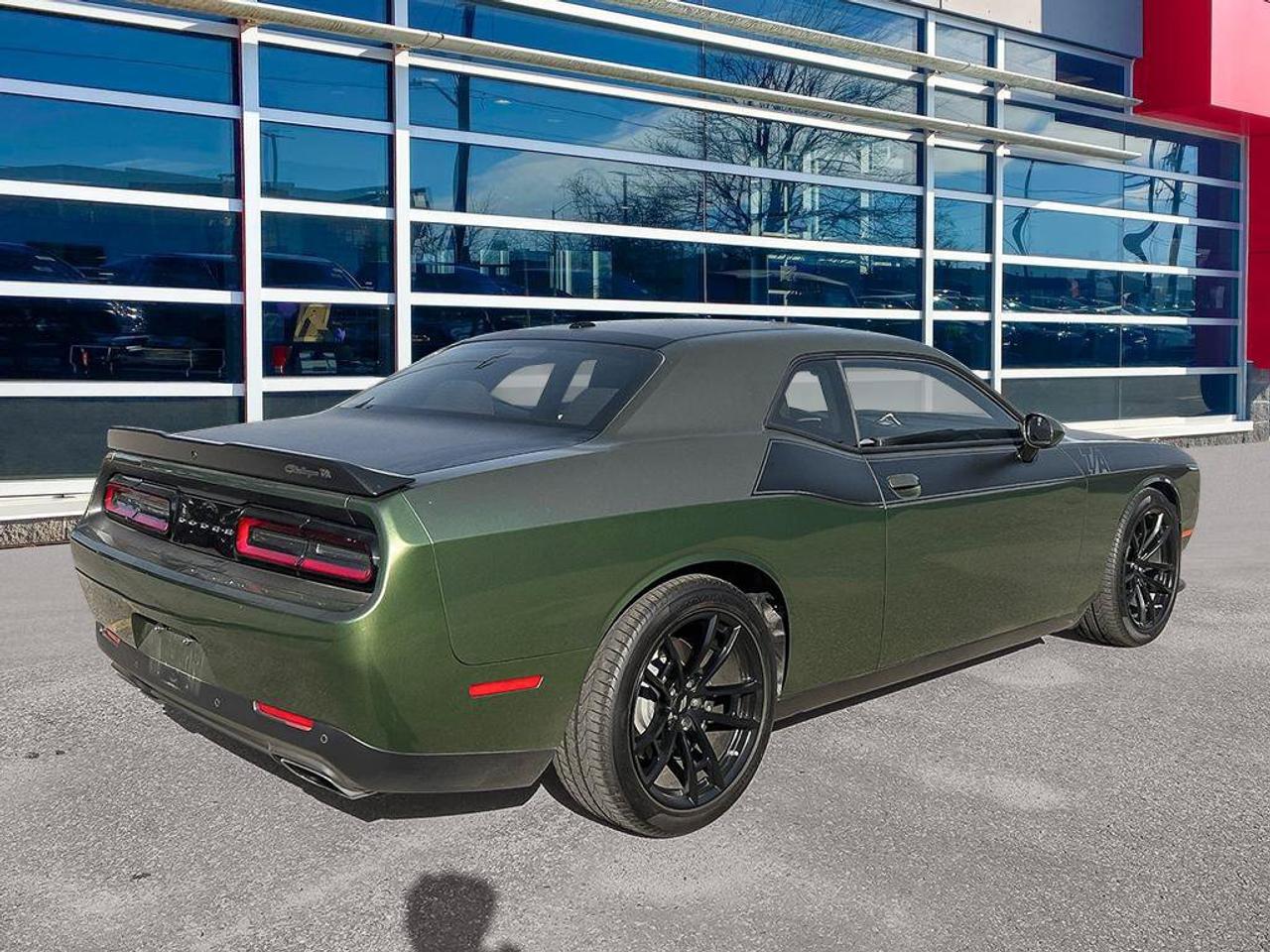 2022 Dodge Challenger R/T T/A | Six Speed Manual | HEMI V8 | Low Kilometers | One Owner | Clean CarFax | Brembo Brakes Photo