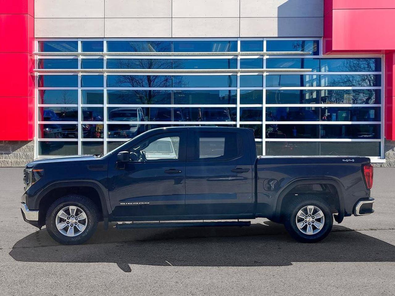 2022 GMC Sierra 1500 Pro | Clean CarFax | New BFG Tires | Newer Brakes | Blind-Spot | Spray-In Bed Liner | CarPlay | Photo5