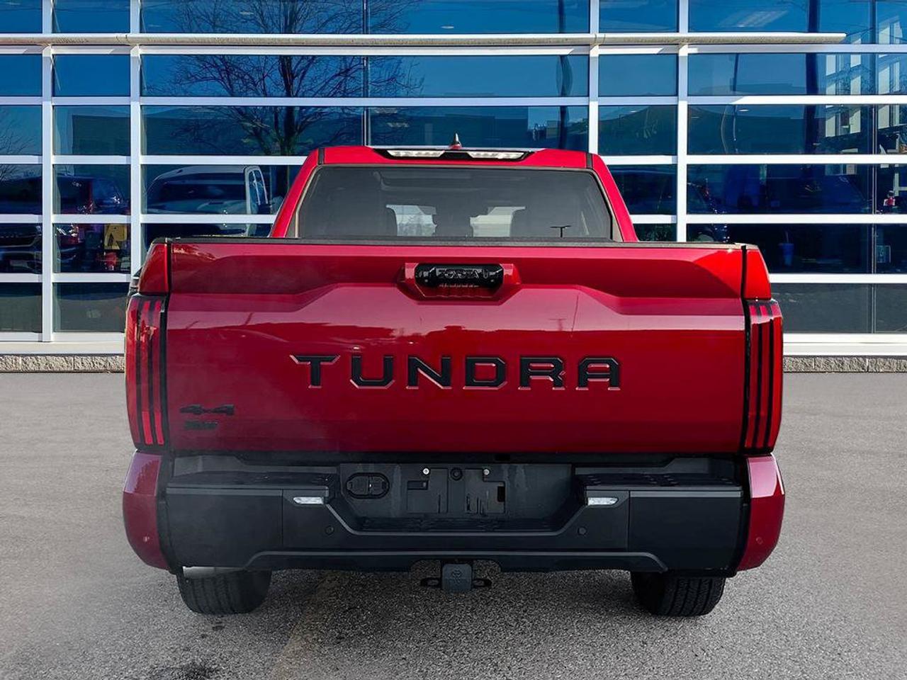 2024 Toyota Tundra Limited Hybrid | One Owner | Clean CarFax Report | Ontario Vehicle | Traded-In | Great Shape | Photo
