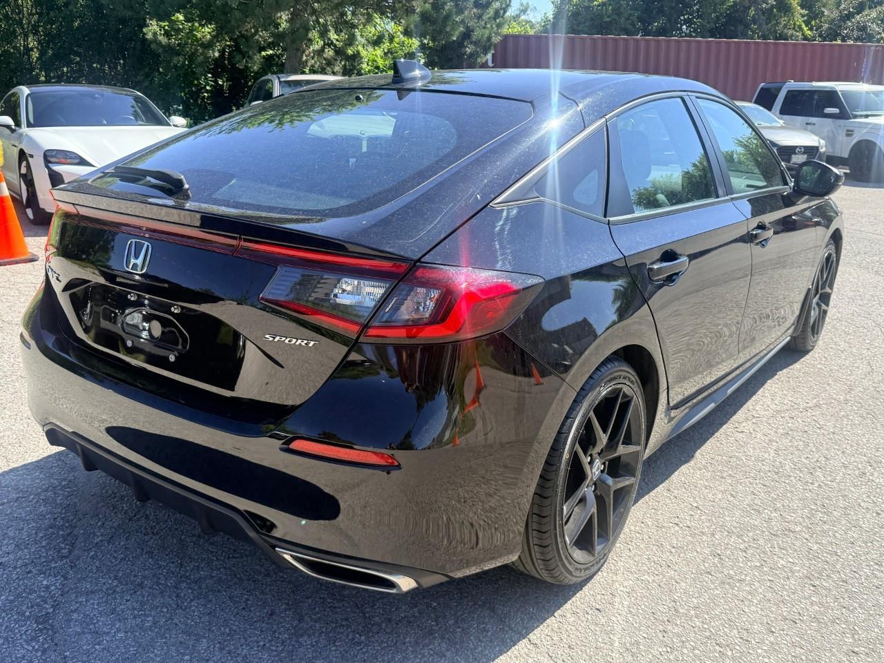 2022 Honda Civic Sport 4dr Hatchback Photo