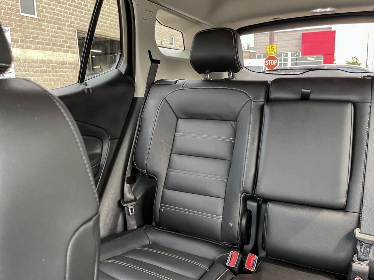 2024 GMC Terrain Denali AWD | Leather | Accident Free | Navigation | Ventilated Seats | Blind-Spot | Adaptive Cruise Photo