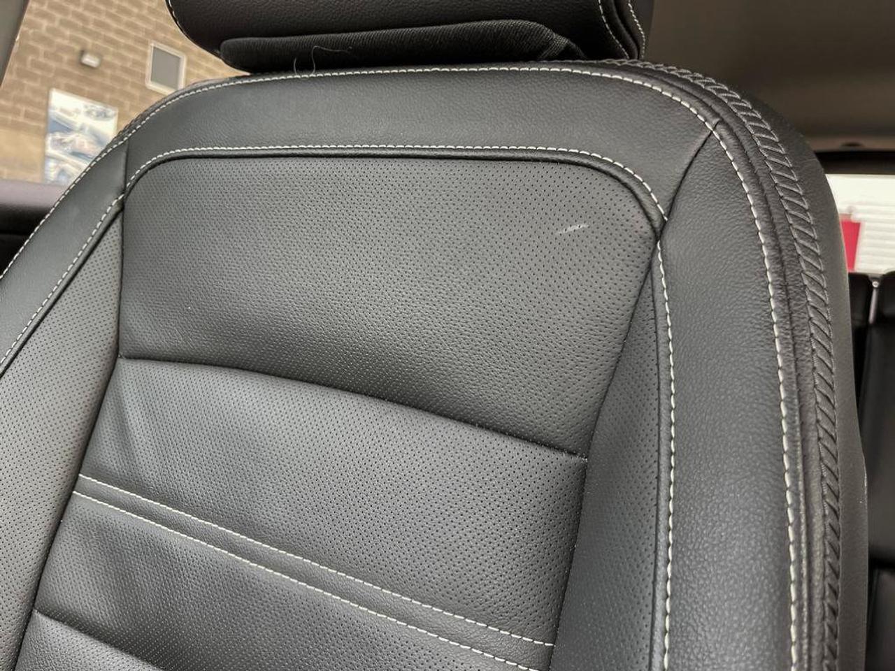 2024 GMC Terrain Denali AWD | Leather | Accident Free | Navigation | Ventilated Seats | Blind-Spot | Adaptive Cruise Photo