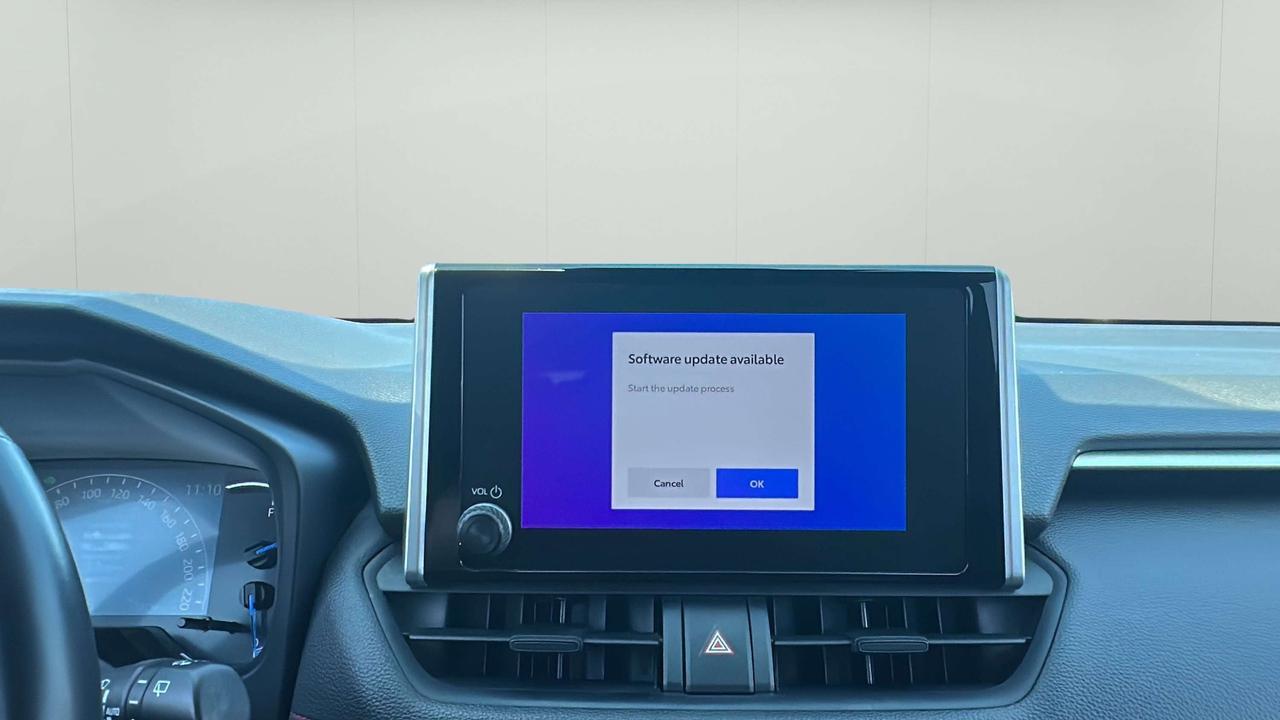 2023 Toyota RAV4 Prime SE Photo