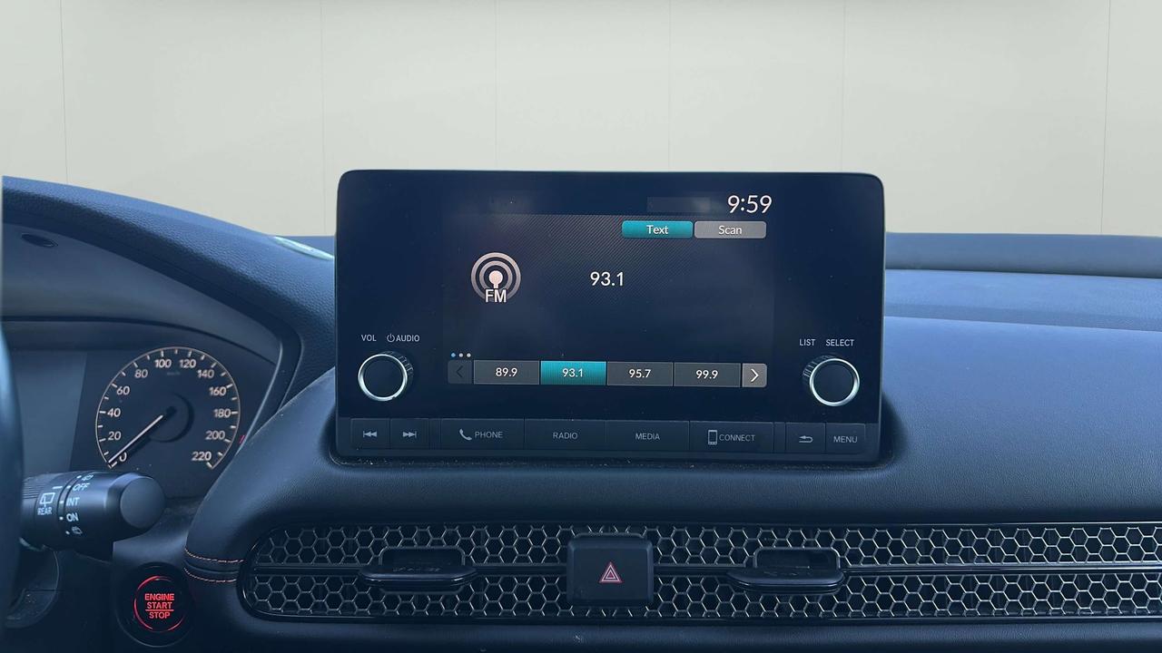 2025 Honda HR-V Sport Photo
