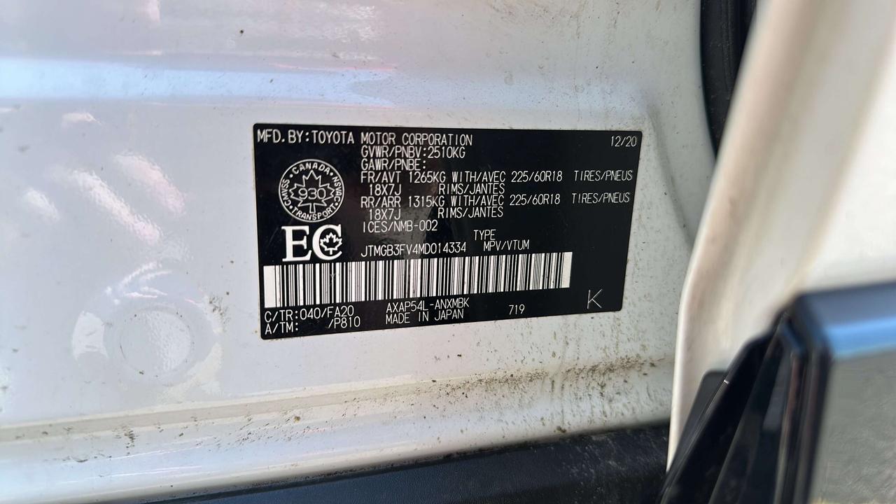 2021 Toyota RAV4 Prime SE Photo