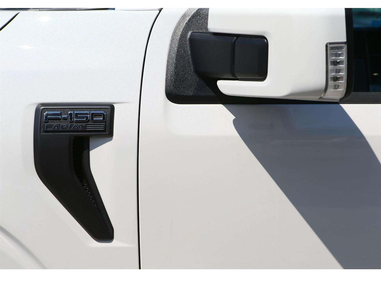 2023 Ford F-150 Lariat SuperCrew 6.5-ft. 4WD Photo