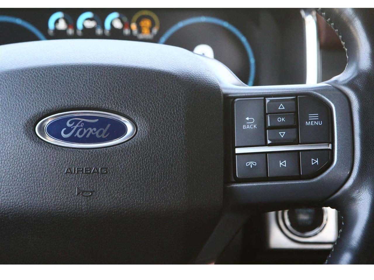 2023 Ford F-150 Lariat SuperCrew 6.5-ft. 4WD Photo
