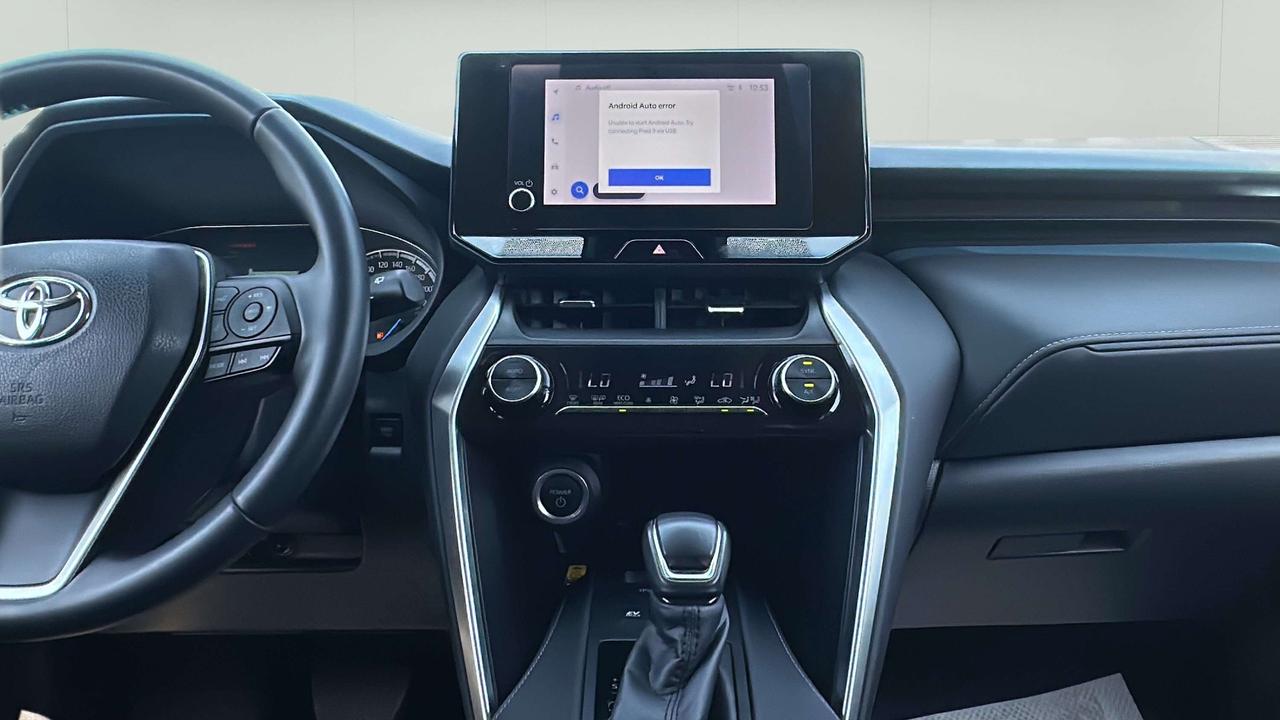 2023 Toyota Venza LE Photo