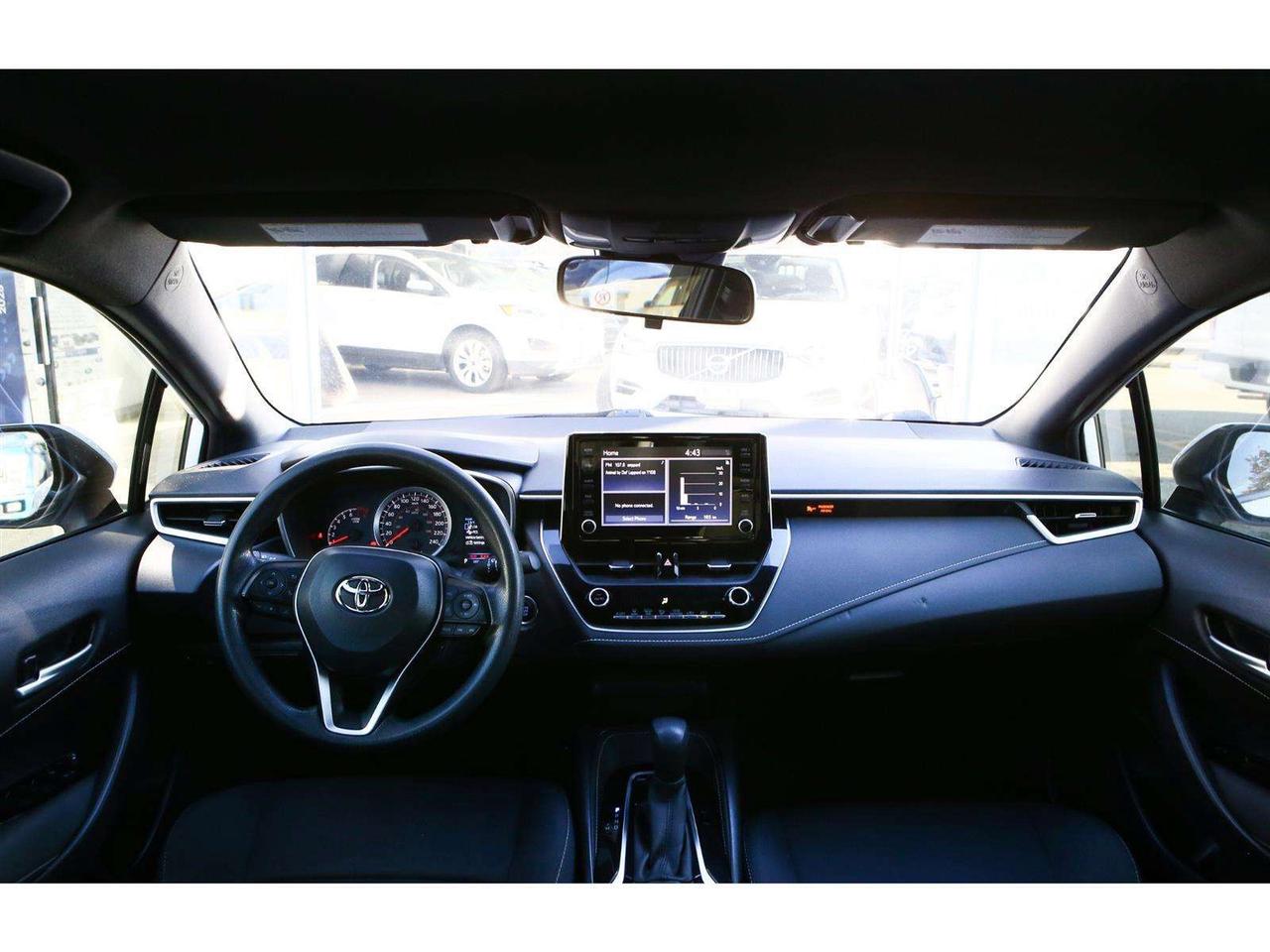 2022 Toyota Corolla SE Hatchback CVT Photo