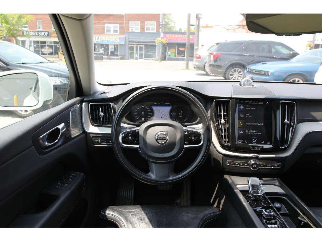 2020 Volvo XC60 T8 Inscription AWD | Turbocharged| 455 HP! Photo
