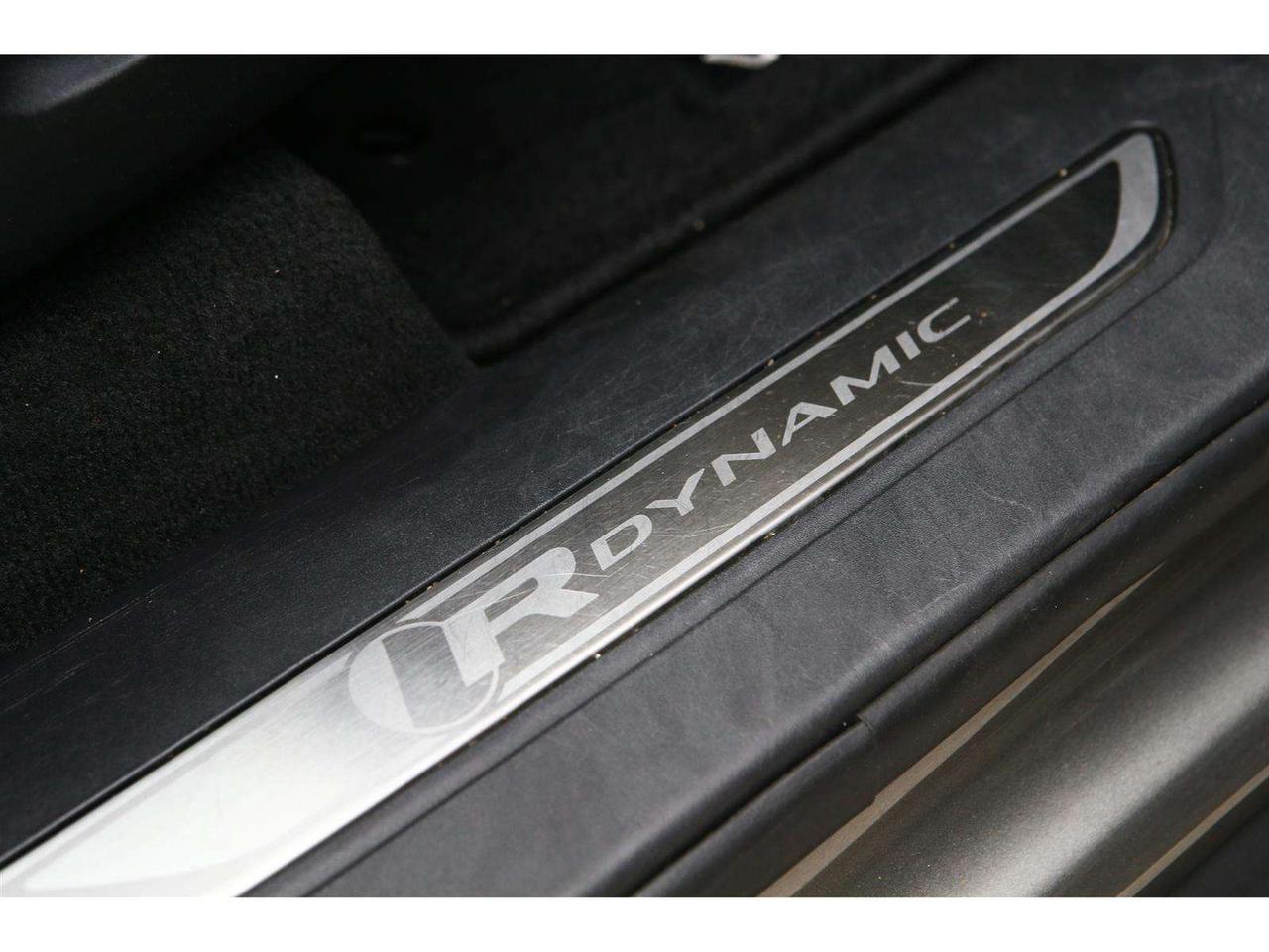 2018 Land Rover Range Rover Velar R-Dynamic SE Photo