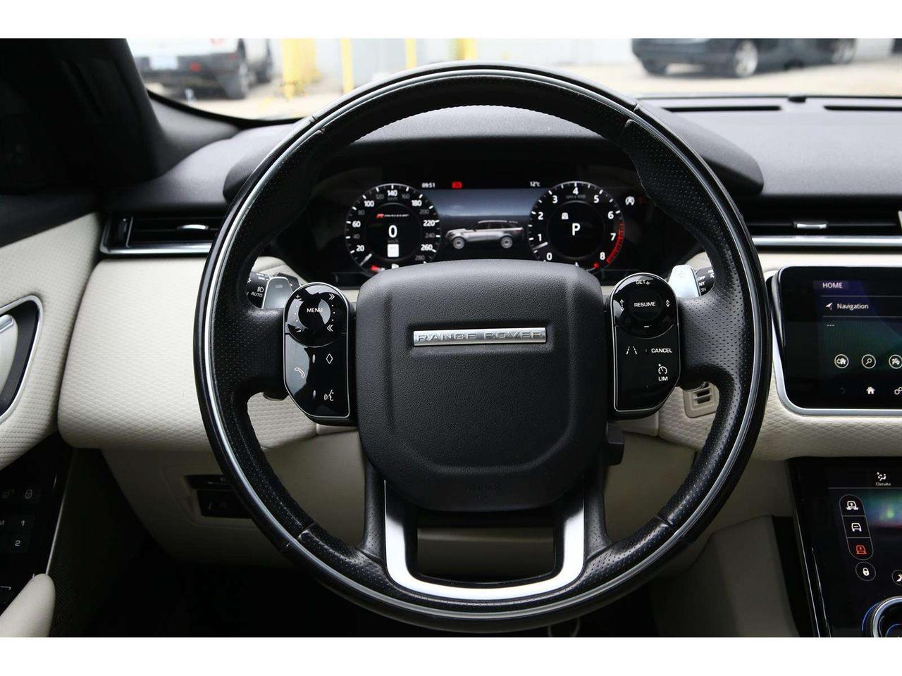 2018 Land Rover Range Rover Velar R-Dynamic SE Photo
