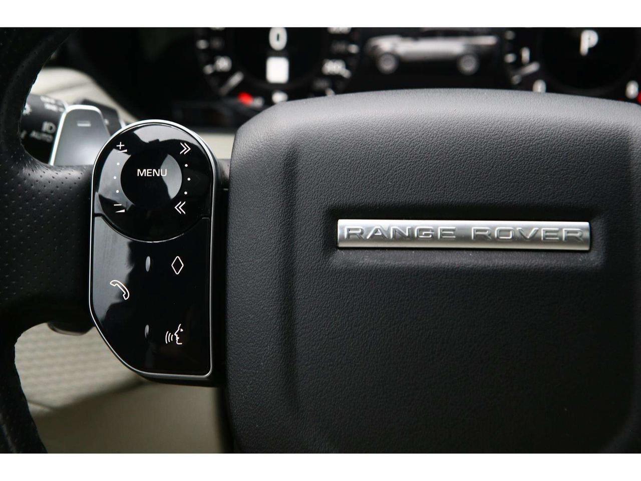 2018 Land Rover Range Rover Velar R-Dynamic SE Photo