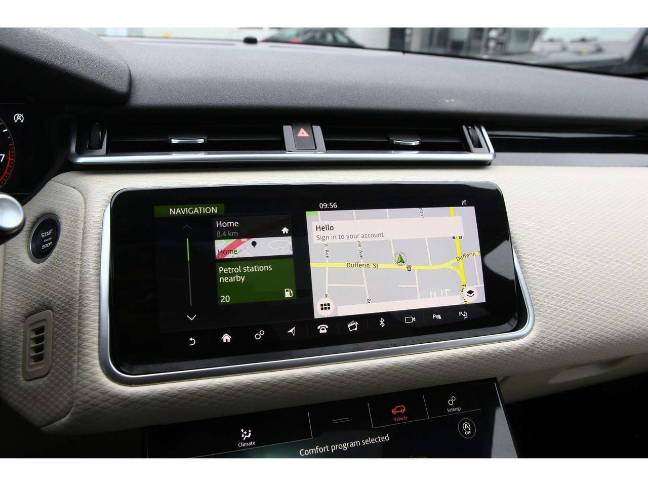 2018 Land Rover Range Rover Velar R-Dynamic SE Photo