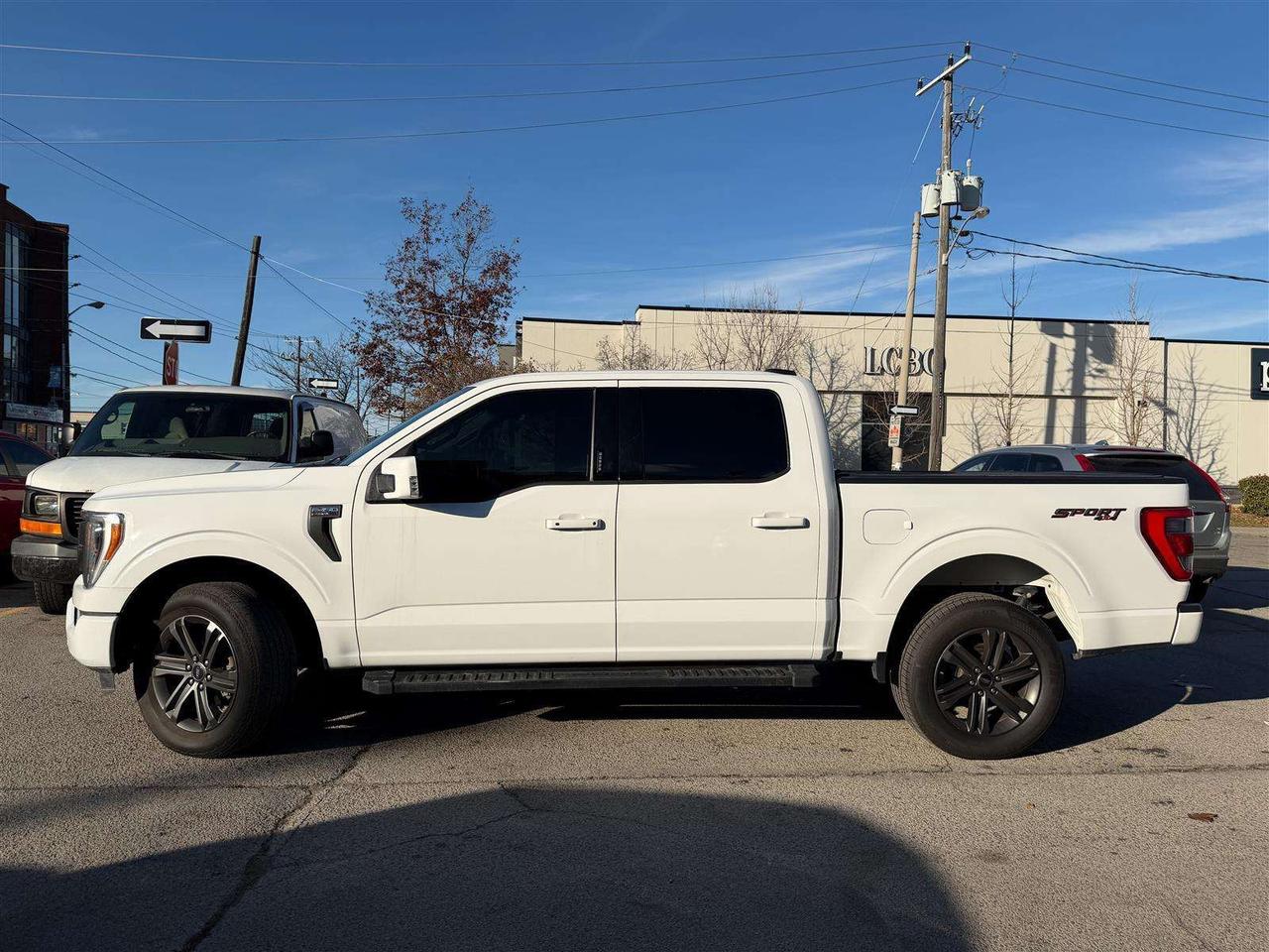 2023 Ford F-150 Lariat SuperCrew 4X4 Panoramic Roof | 20 inch Whls |12 inch Screen Lariat Sport Pkg | Full Leather Seats Photo