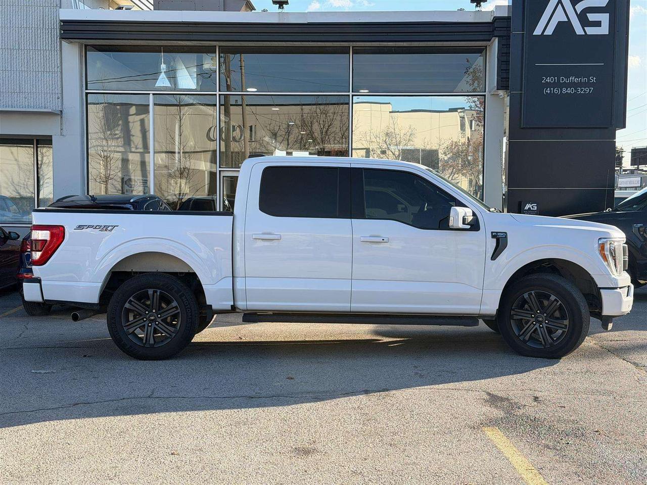 2023 Ford F-150 Lariat SuperCrew 4X4 Panoramic Roof | 20 inch Whls |12 inch Screen Lariat Sport Pkg | Full Leather Seats Photo