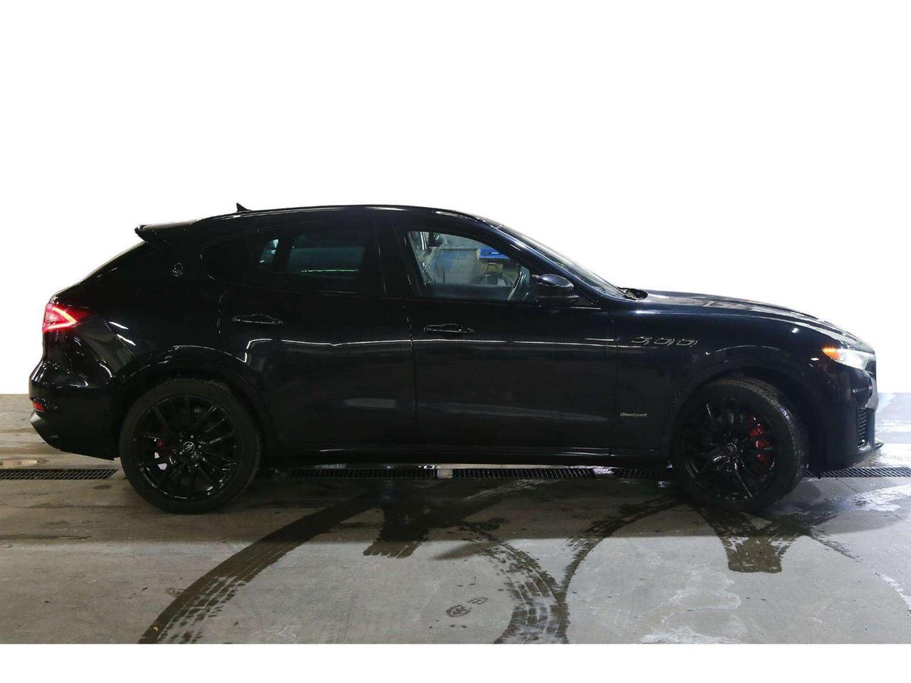 2020 Maserati Levante S GRANSPORT Photo