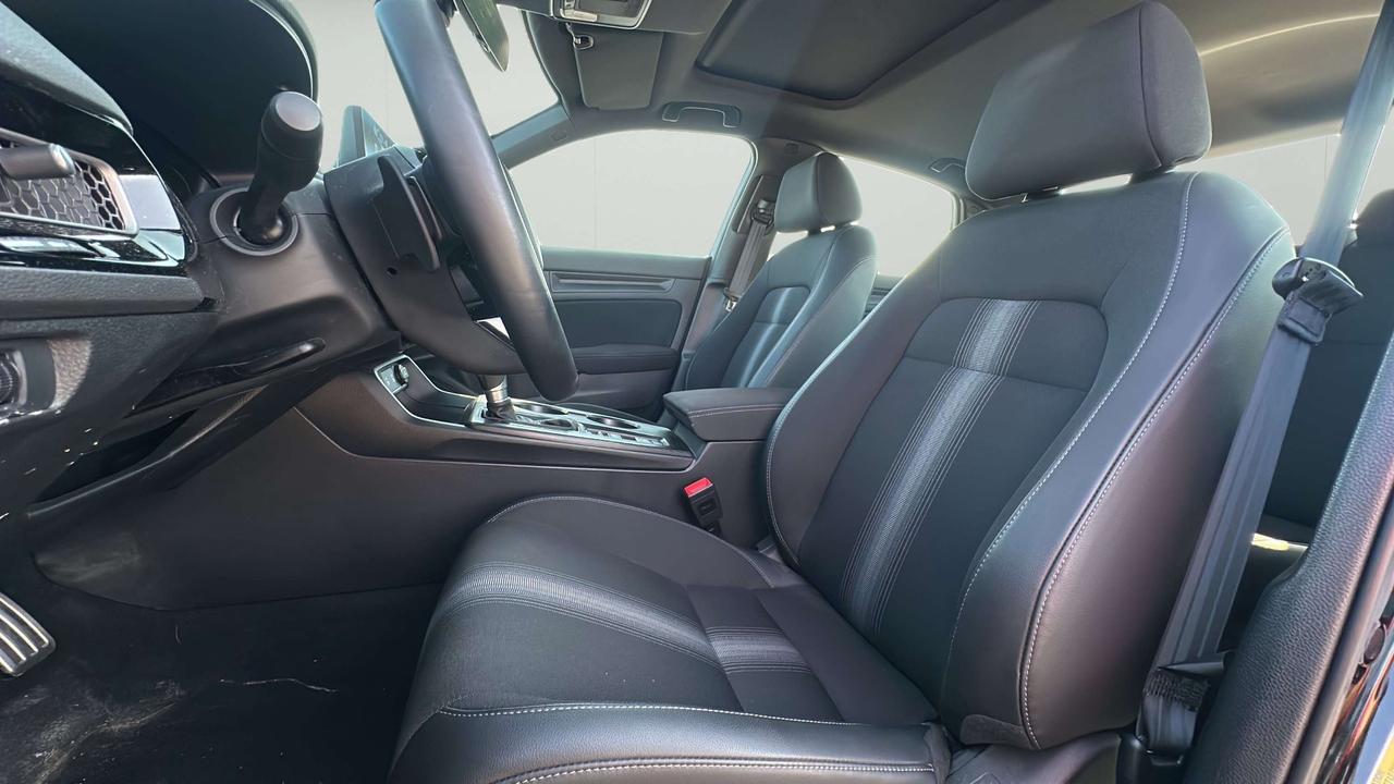 2026 Honda Civic Sport Photo