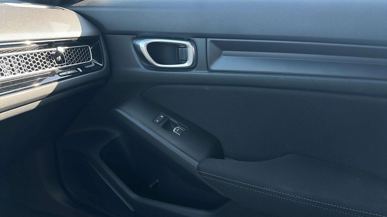 2026 Honda Civic Sport Photo